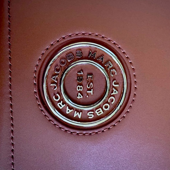 Marc Jacob’s Crossbody Bag - Picture 6 of 10